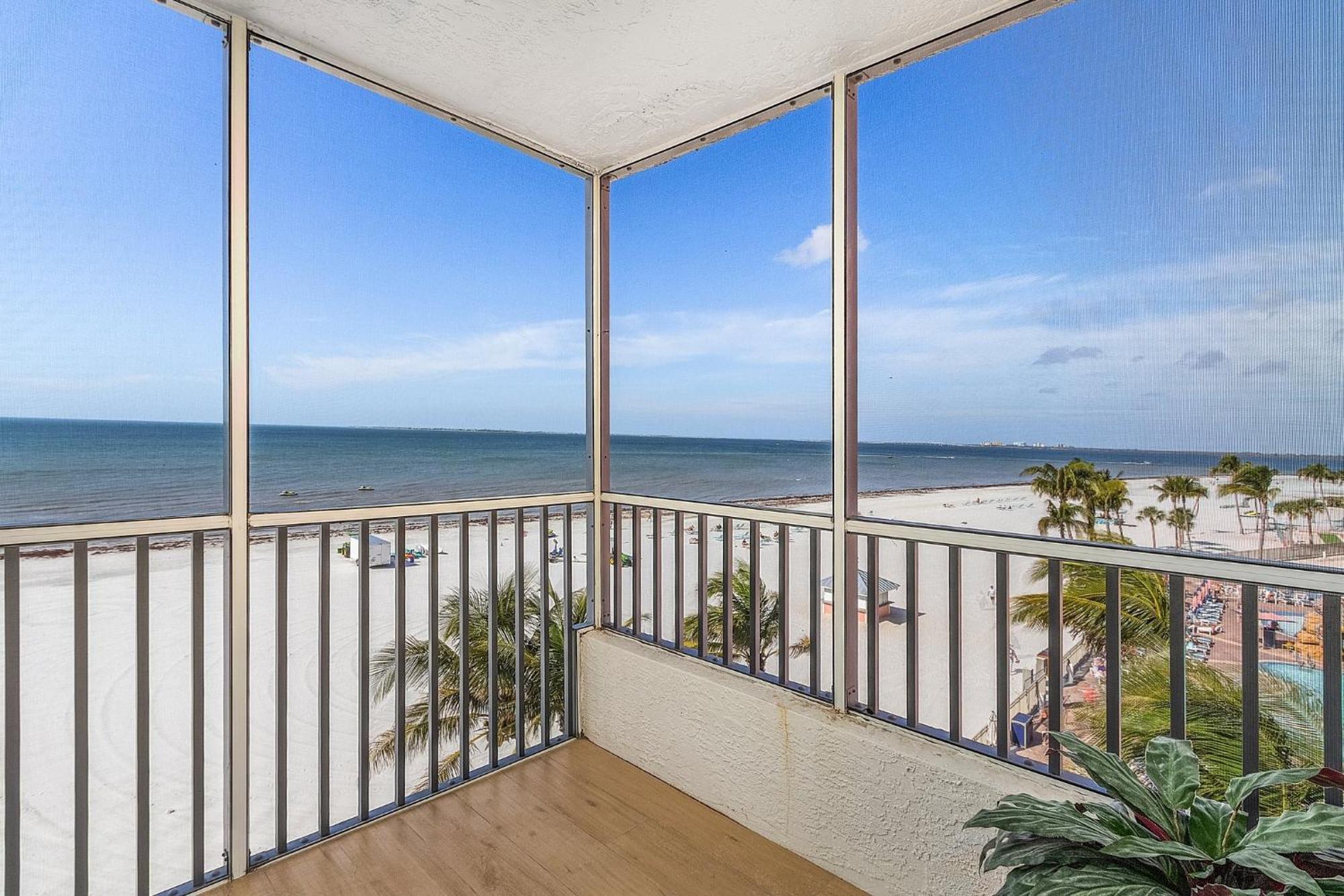 Welcome To Beach Villa'S # 406 Vacation Rental - 250 Estero Blvd Condo Fort Myers Beach Exterior foto